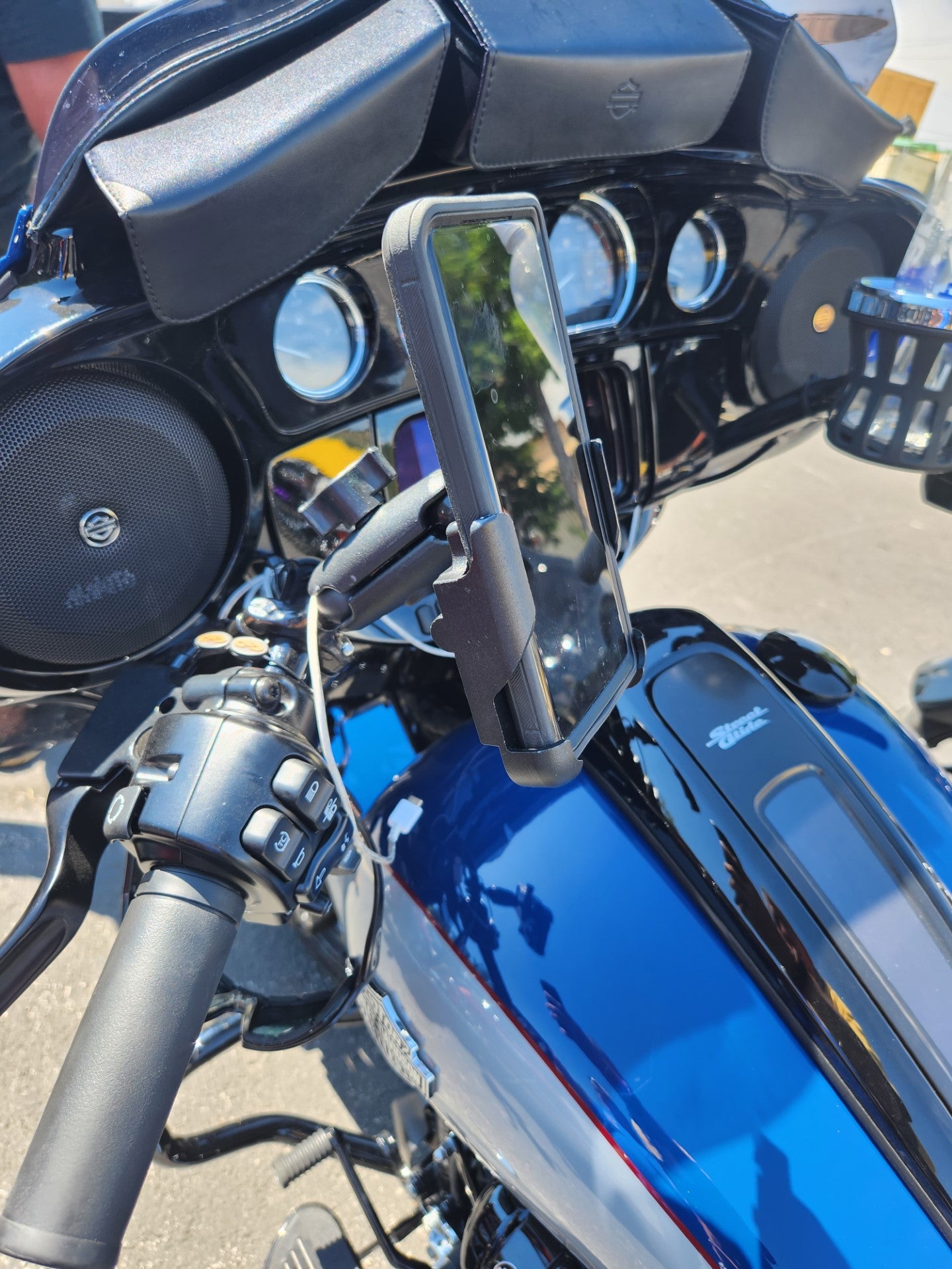 Metal phone mount on motorcycle | RidePower
